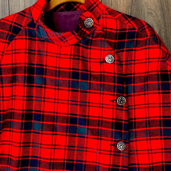 Vintage Red Plaid Wool Cape - Picture 2 of 3